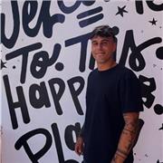 Profesor de Inglés de refuerzo con inglés nativo y experiencia, en zona Uribe Kosta